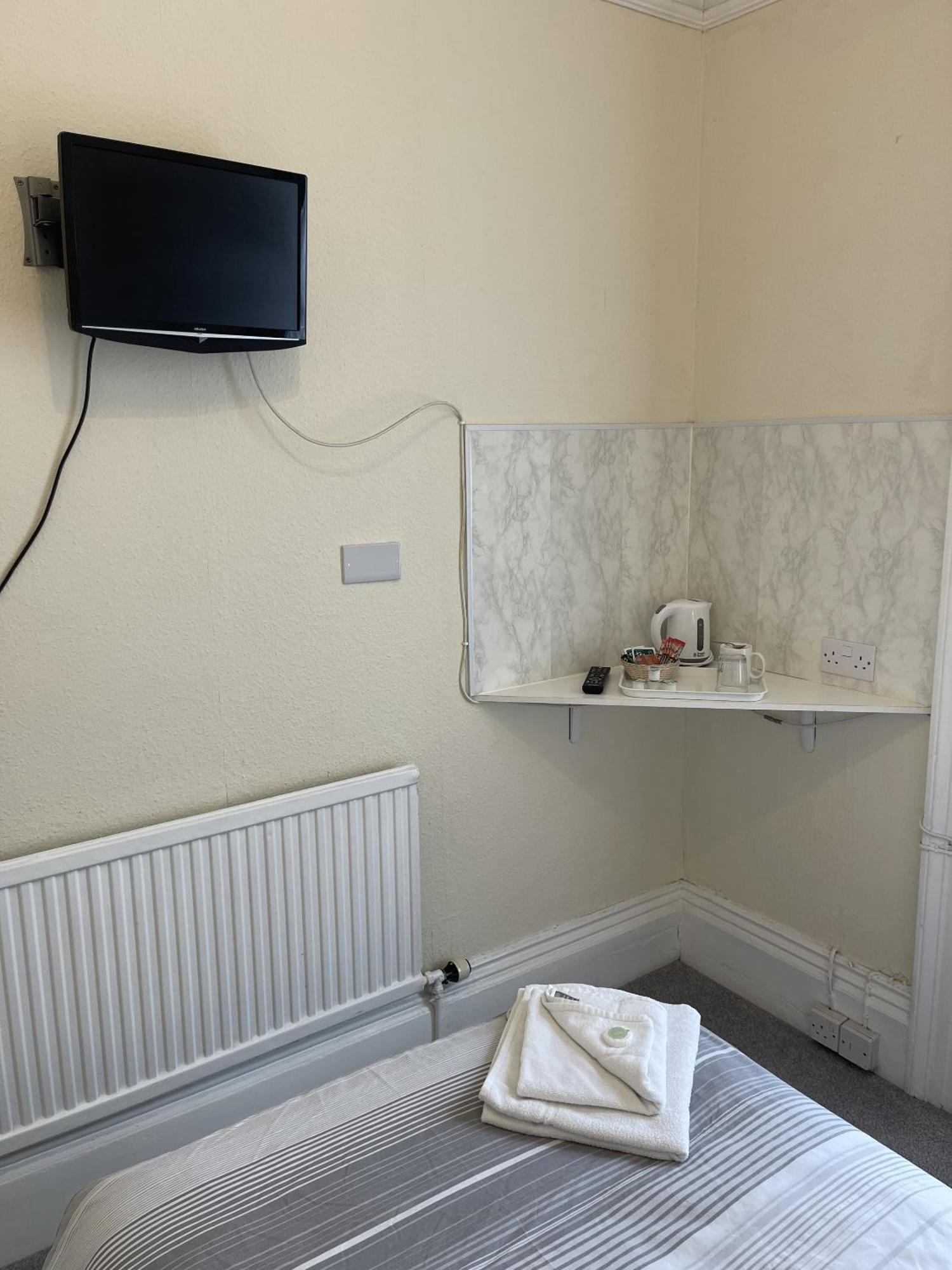 Lamplighter Guesthouse Plymouth Phòng bức ảnh